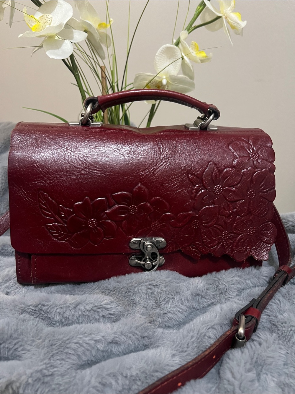 Patricia Nash Charonne Burgundy Embossed Floral Leather Satchel EUC retail $199